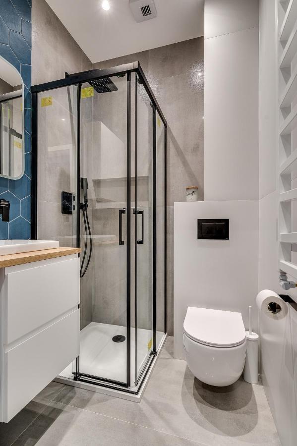 Ferienwohnung The M O D E R N C I T Y Spot Kattowitz Exterior foto