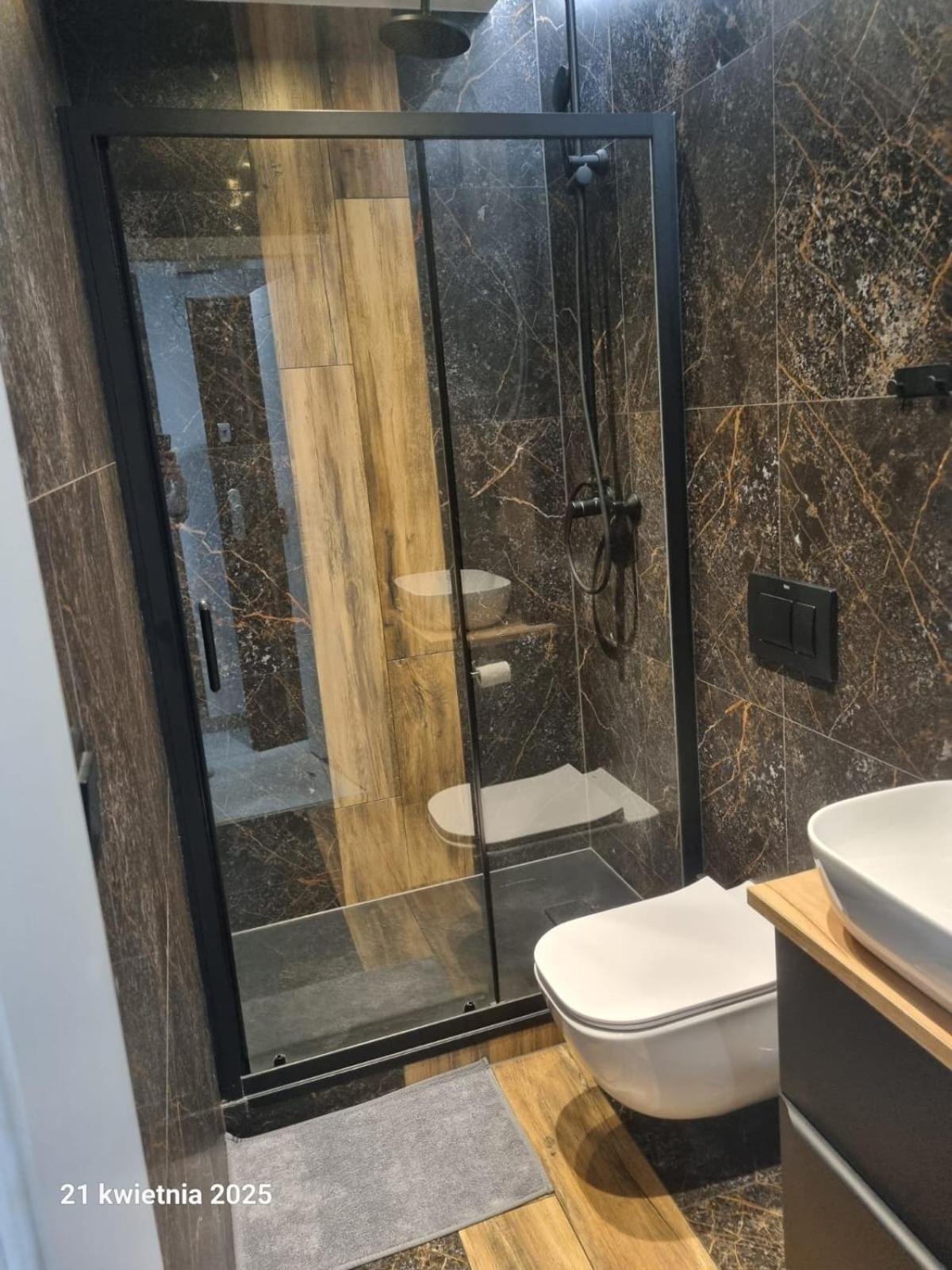 Ferienwohnung The M O D E R N C I T Y Spot Kattowitz Exterior foto