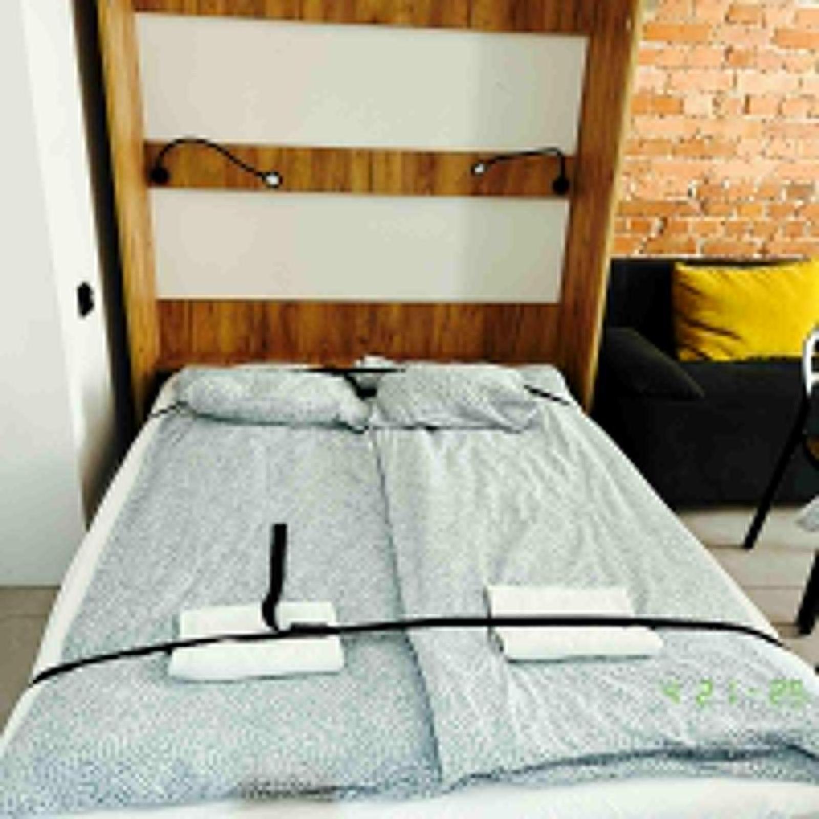 Ferienwohnung The M O D E R N C I T Y Spot Kattowitz Exterior foto